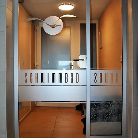 Terrassenhaus Whg 10 Wattbutze Mit Schwimmbad